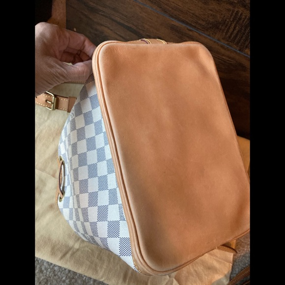 💯% Authentic Louis Vuitton Damien BB bucket - Picture 8 of 11